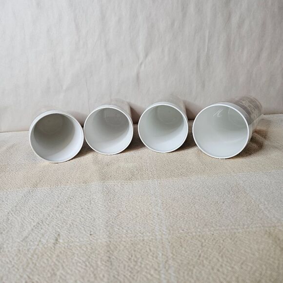 Vintage 70's Thermo-Serv Nautical Red White Blue Plastic Tall Tumblers Set of 4 - Picture 4 of 6